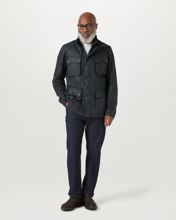 Men's Waxed Cotton Fieldmaster Jacket in Dark Navy | Belstaff ROW